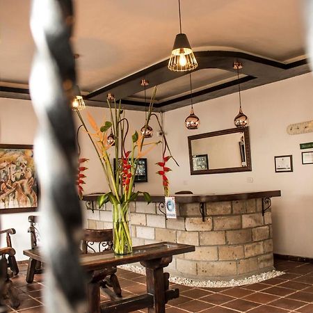 Hotel Los Portales Inn 波帕扬 外观 照片